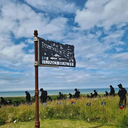 Le Pêcheur Du Grand Large Proximité * Asnelles